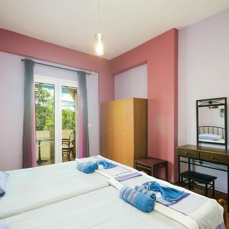 Scorpios Apartments Дассия Экстерьер фото