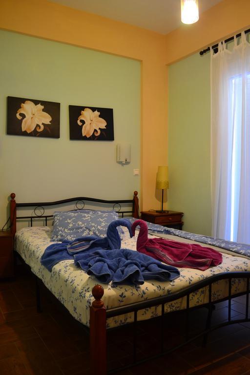 Scorpios Apartments Дассия Номер фото